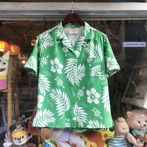 80’s Hawaiian Shirt