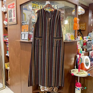Vintage Sleeveless Long Dress