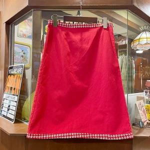 Vintage Floral Point Skirt